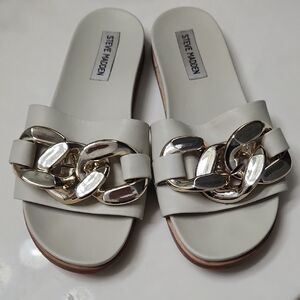 Steve Madden Women's Sandals in Cream with Silver and Gold Chains